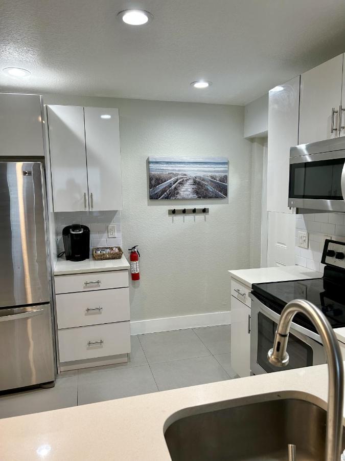 Close To Everything! Perfect Basecamp For Wpb West Palm Beach Buitenkant foto